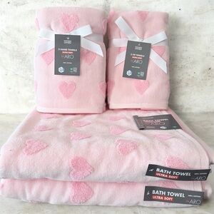 Pink Heart Bath and Hand Towel 6 pieces Set
